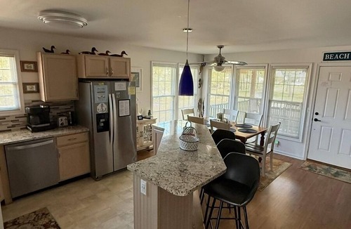 Chincoteague House | Drop Anchor-Close to Memorial Park, Quiet Neighborhood