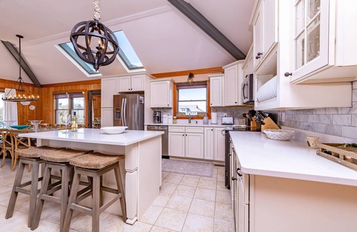 Duck House | Duck Diamond - Sanderling, Ocean View, 95 Yds to Beach, Hot Tub, Sauna, Community Pool