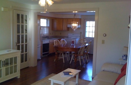 Nantucket Condo | Duplex Sunny Condo in residential neighborhood, 5min walk to bike paths!