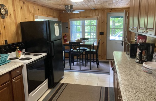 Town of Webb Cottage | Eagle Bay Cottage with Lake Rights