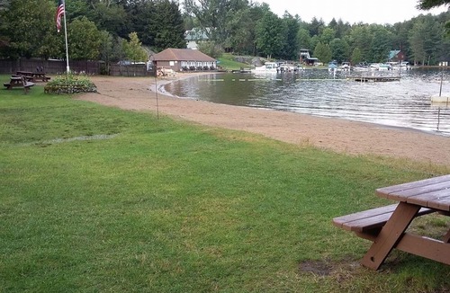 Town of Webb Cottage | Eagle Bay Cottage with Lake Rights
