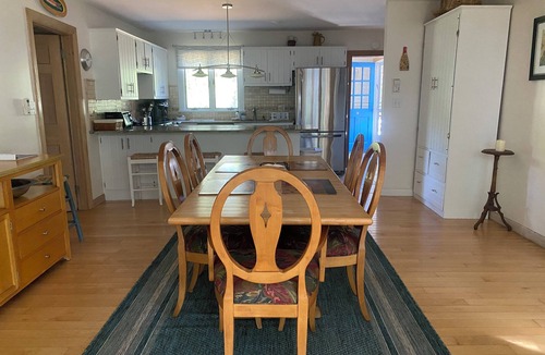 Eastham House | Eastham home near the water & bike path; large screened in porch - Pet Friendly