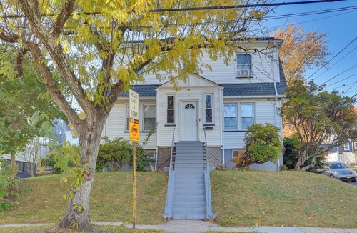 Irvington House | Easy Commute to Newark & NYC! Extended Stay Unit