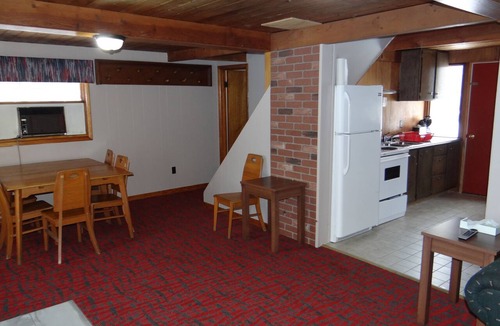 Ellicottville Cabin | Edelweiss Lodge
