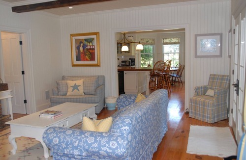 Edgartown House | Edgartown close to beach and town 6BD with Pool and Hot Tub