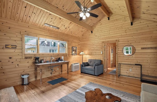 Ridge Cabin | El Camino