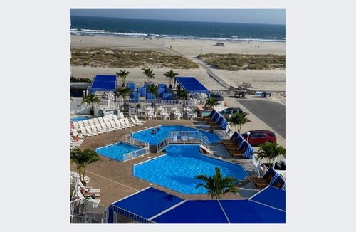Wildwood Crest Hotel | El Coronado Resort