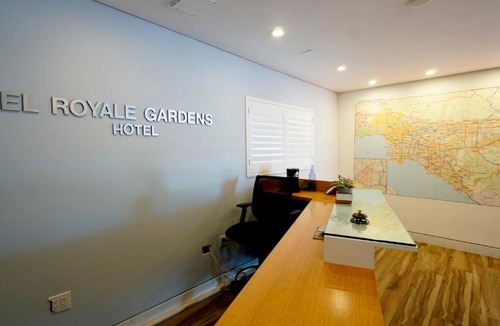 Studio City Hotel | El Royale Gardens Near Universal Studios