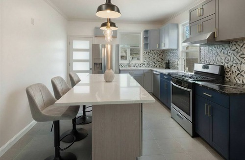 Bryn Mawr Apartment | Elegant 2-bedroom apartment with AC in vibrant Yonkers