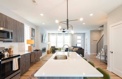 Lynchburg Villa | Elegant 3 BDR Escape | KING Bed + TV in Every Room