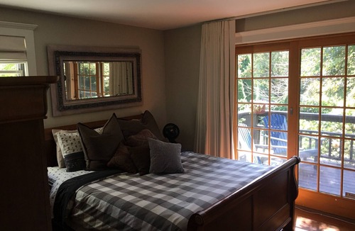 Provincetown Condo | Elegant and Beautiful 3 Bedroom unit in West End. Three cars parking - tandem