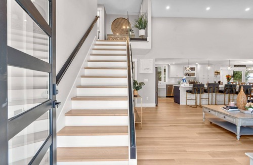 Osterville House | Elegant Family Osterville Retreat Near Dowses Beach