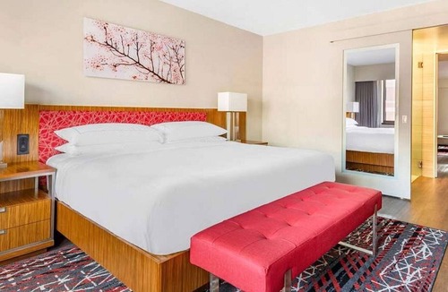 West End Resort | Elegant Georgetown Retreat | Hilton 1BR Suite | Walk to Shops & Dining