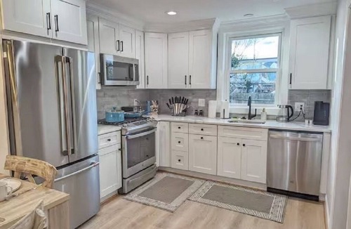 Potomac West House | Elegant Home 8 mins to Washington DC & Old Town!