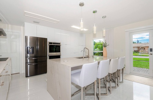 East Boca Raton House | Elegant House with Outstanding Pool, Kid and Pet Friendly Minutes from the Beach