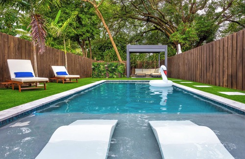 Buena Vista House | Elegant Luxury Escape W/Pool Oasis & Arcade near Design District
