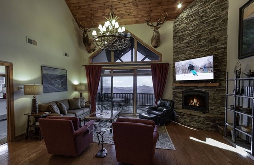 Sugar Mountain Condo | 'Elevation Station' at 5100 ft w/Panormic Views