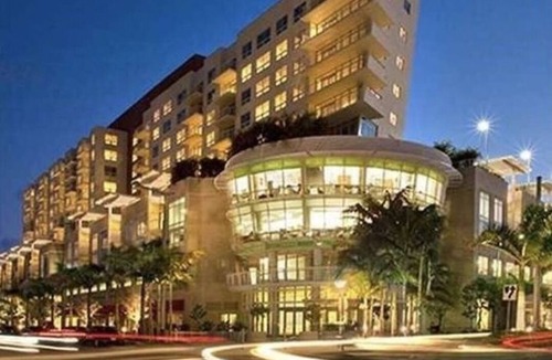 Midtown Condo | Elite 1BD/1BTH in Miami W/FREE PARKING!