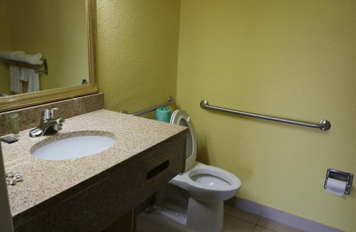 Elkton Hotel | Elkton Lodge - Newark - Elkton University Gateway