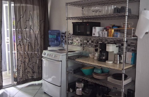 The Roads Apartment | Enchanting 2-bedroom apartment with AC in vibrant Miami
