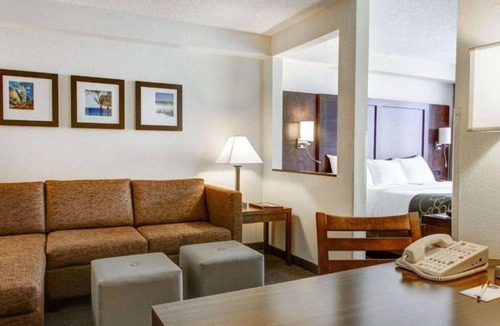 Weston House | Enjoy a relaxing stay in Weston