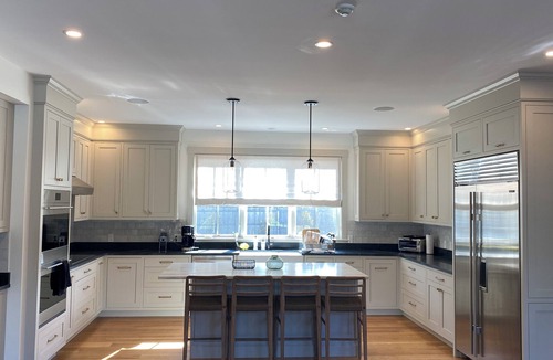 Katama House | Enjoy Fall 2026 on the Vineyard! Spacious 5 BR house in charming Edgartown