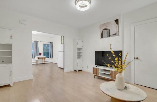 North Cambridge Apartment | Entire renovated one-bedroom apartment