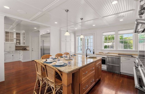 Harwich Port House | Estate w/Private pool, tennis court, playground!