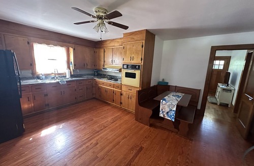 Onancock Cottage | ESVA Down by the Sea & Pet Friendly