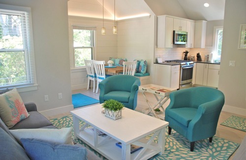 Nantucket Cottage | EVERGREEN ESCAPE: Private Cottage close to South Shore Beaches