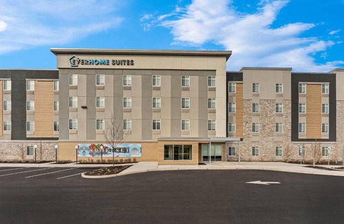Somerset Hotel | Everhome Suites Somerset - South Brunswick by Choice Hotels