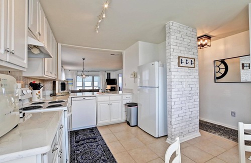 Ocean View Condo | Excellent 2 Bedroom Condo in Bethany Bay community! WIFI, Pool, Beach, Golfing, and more!