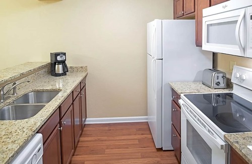 Berkeley Hotel | Excellent Choice! Enjoy Outdoor & Indoor Pools, Unit w/Full Kitchen!