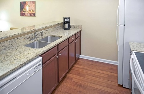 Berkeley Hotel | Excellent Choice! Enjoy Outdoor & Indoor Pools, Unit w/Full Kitchen!