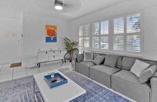 Boulevard Heights House | Excellent Family Vacation Home with Private Pool