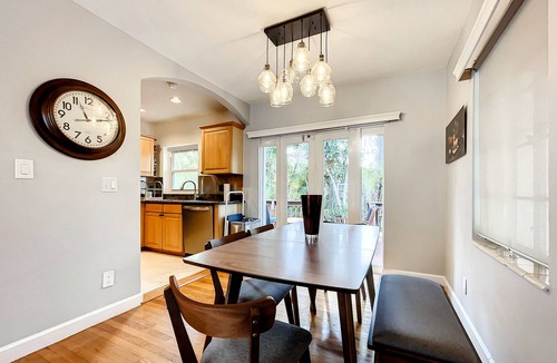 Lake Ridge House | Exceptional Home 8 minutes from the Beach and all the Ft. Lauderdale Action!