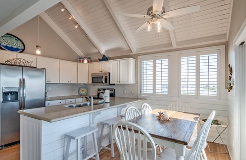 Bald Head Island Villa | Exceptional Ocean View Villa!-NOW with Shoal's Membership Available with separate purchase