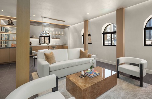 Midtown Apartment | Exclusive Midtown Penthouse - Prime Location with City Views