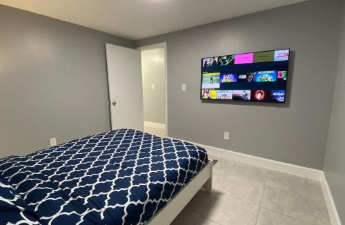 Hollywood Apartment | Executive Luxury Suite