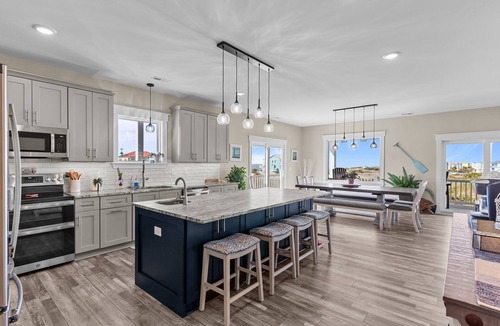 Yaupon Beach House | Experience luxury at Psalm Tree, a spacious 6-bedroom, 6-bathroom ocean view retreat