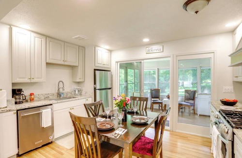 Oberlin House | Explore Oberlin! Home 1 Mi to Main Street & Campus