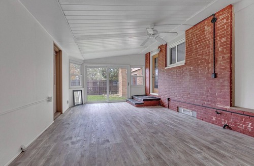 North Royalton House | Extremely Convenient & Peaceful Country House with AC on 2 Acres