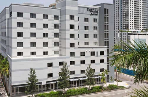 Downtown Fort Lauderdale Hotel | Fairfield Inn & Suites By Marriott Fort Lauderdale Downtown/Las Olas