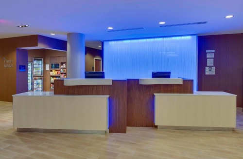 Downtown Fort Lauderdale Hotel | Fairfield Inn & Suites By Marriott Fort Lauderdale Downtown/Las Olas