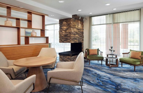 Aquia Harbour Hotel | Fairfield Inn & Suites by Marriott Quantico Stafford