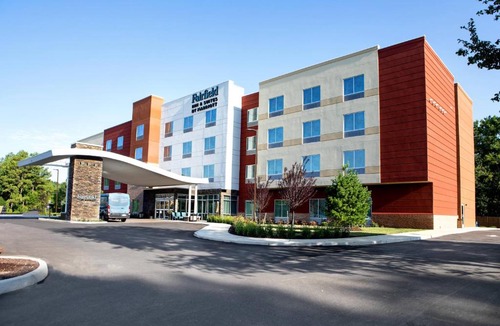 Sandston Hotel | Fairfield Inn & Suites by Marriott Richmond Airport