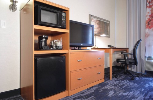Millville Hotel | Fairfield Inn & Suites by Marriott Millville Vineland