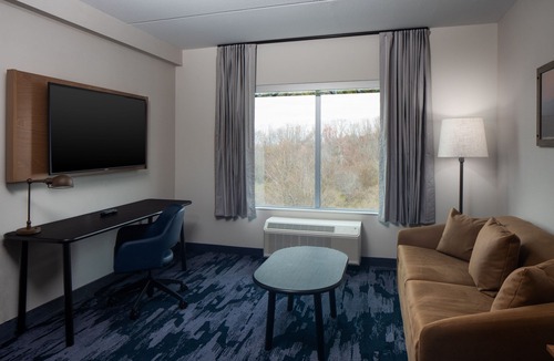 Somerset Hotel | Fairfield Inn & Suites by Marriott Somerset