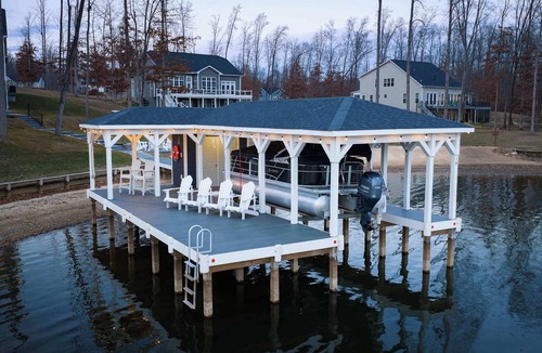 Mineral House | Fairview Lake Haven | New Waterfront Home | Private Side | 6BR/4BA | Boathouse & Dock