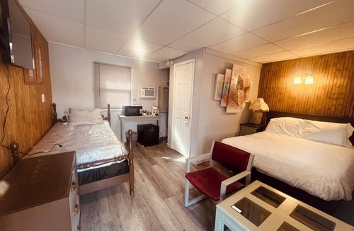 Niagara Falls Hotel | Falls Motel